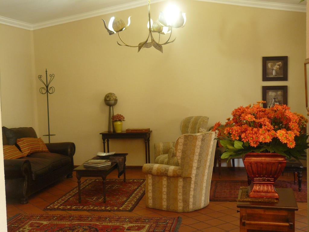 Villa Jana Guesthouse Преторія Екстер'єр фото