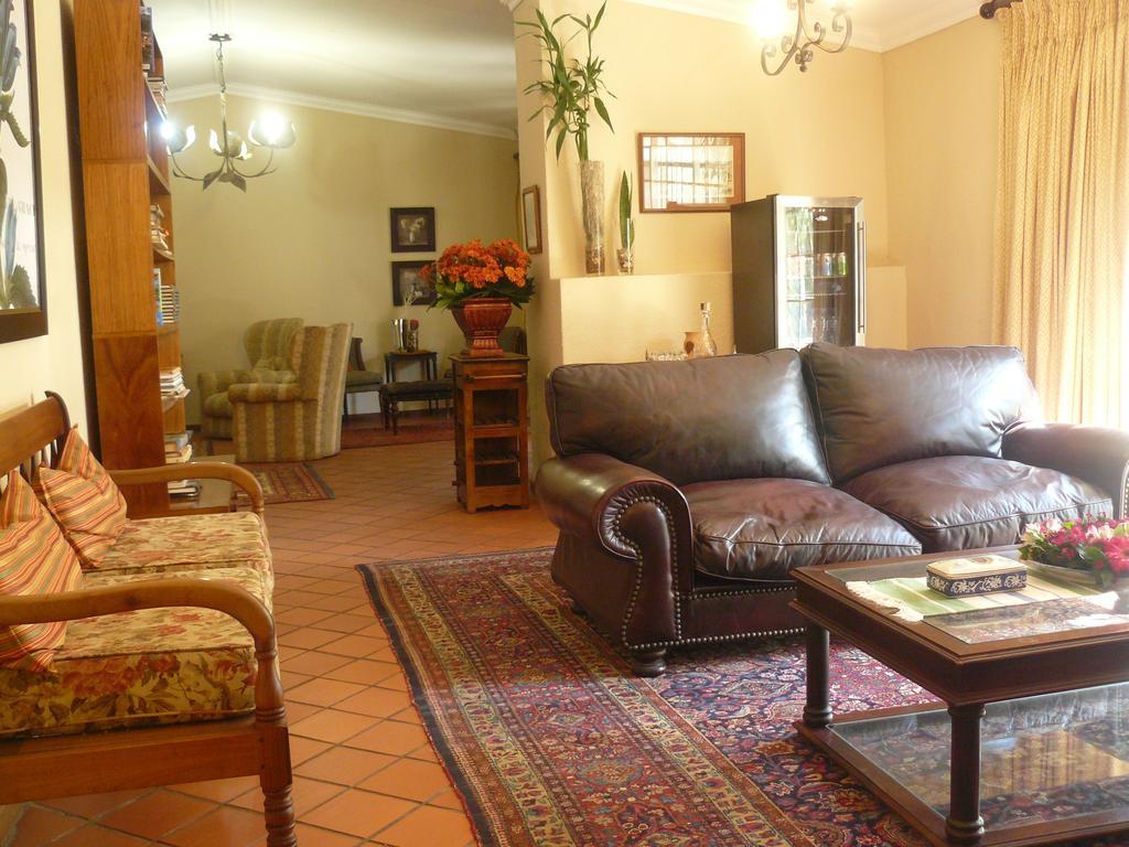 Villa Jana Guesthouse Преторія Екстер'єр фото