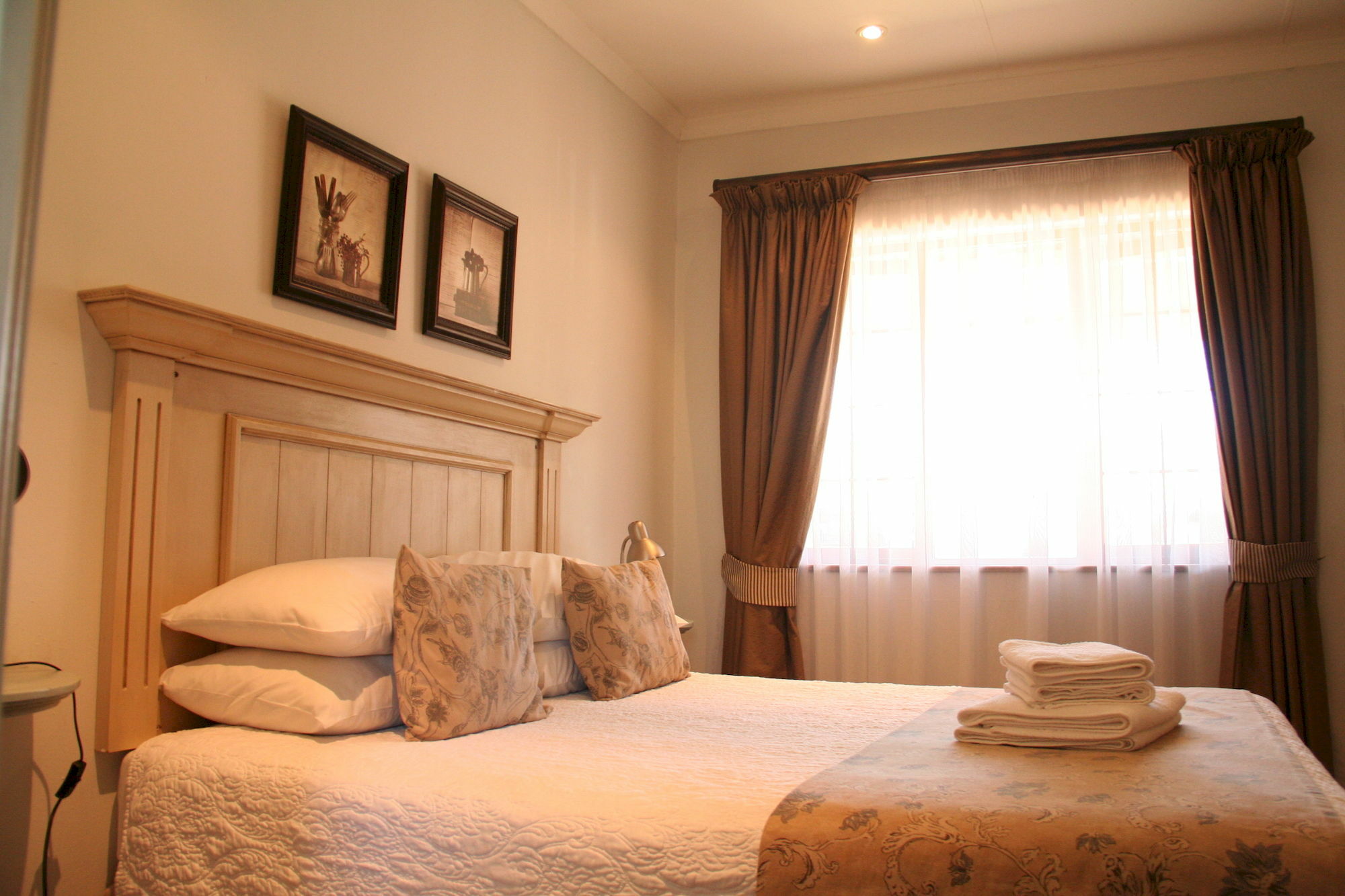 Villa Jana Guesthouse Преторія Екстер'єр фото